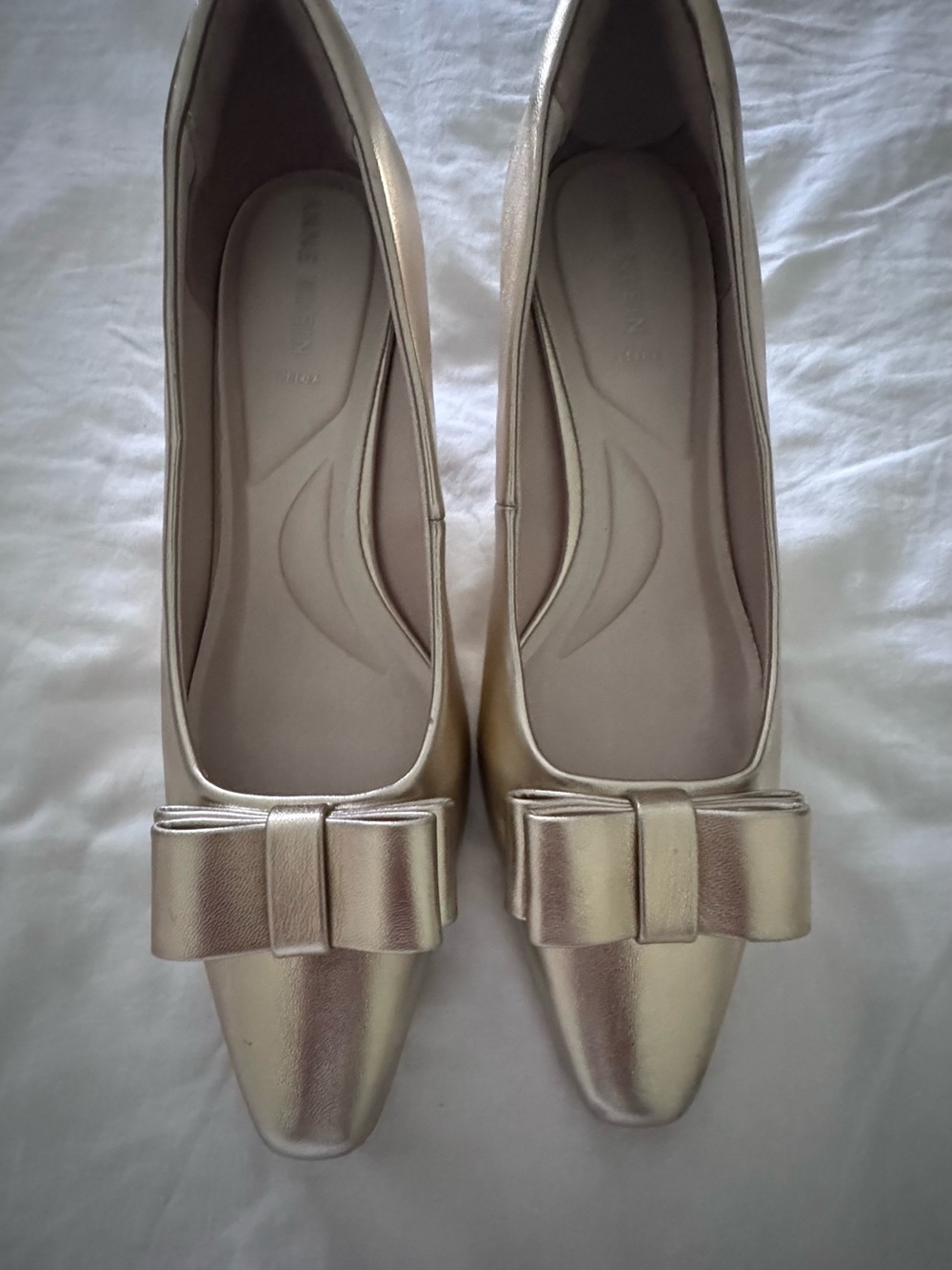 Anne Klein Iflex Gold Satin Bow Mid-Heel Pumps Size 9.5 - Picture 3 of 12